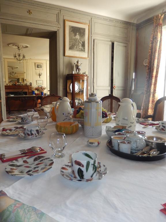 Domaine De Puyrousse Bed & Breakfast Riberac Room photo